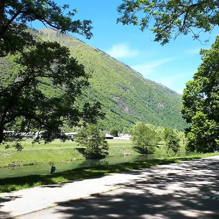 Apartment Les Jardins De Ramel Bagneres-de-Luchon